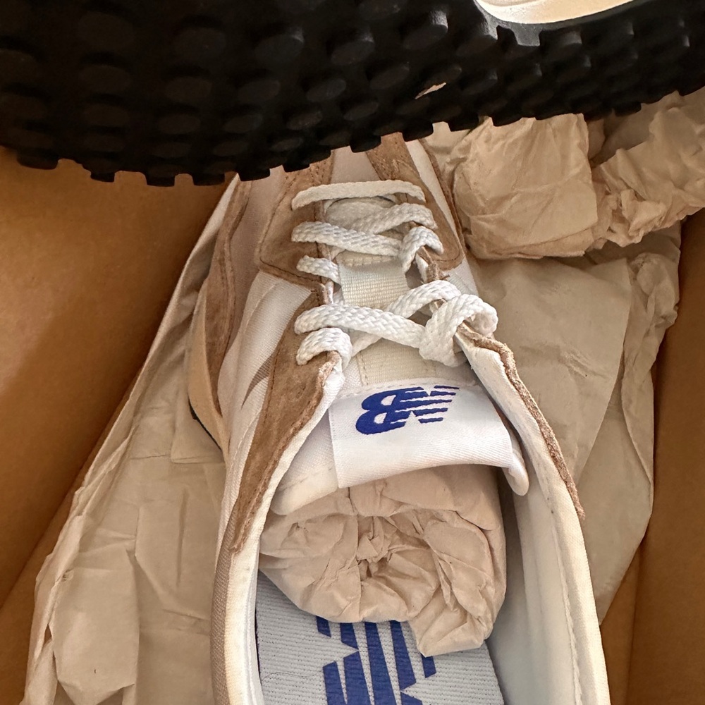 New Balance 327 Tan and White Athletic Shoes - Picture 2 of 5